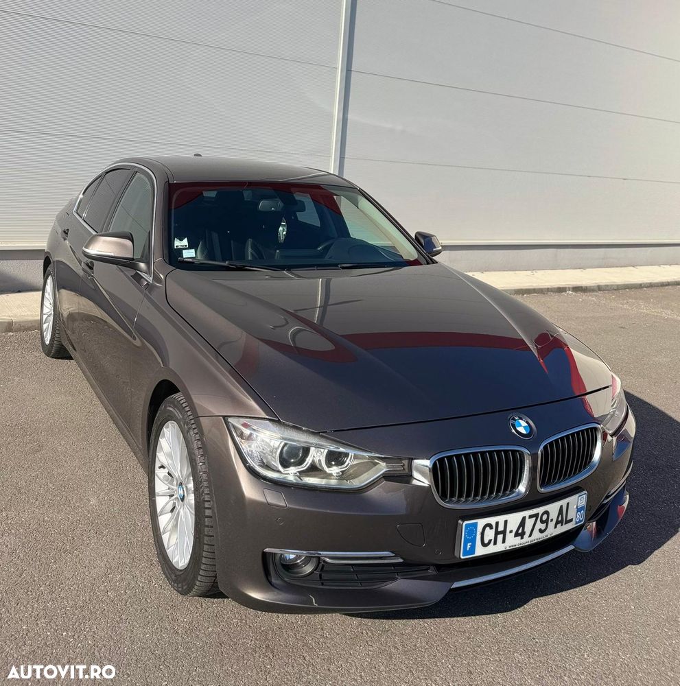 BMW Seria 3 320d - 25