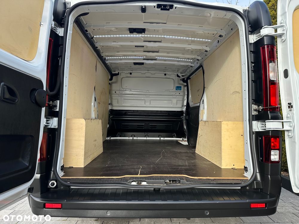 Renault / TRAFIC / 2.0 / L2H1 / LONG / - 15