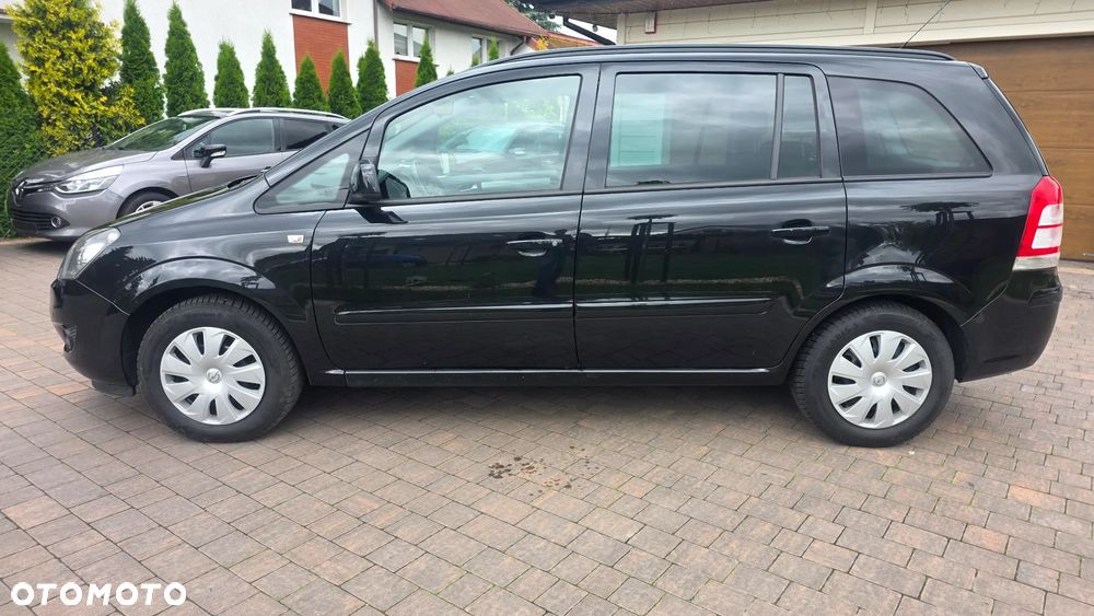 Opel Zafira 1.8 Edition Plus - 4