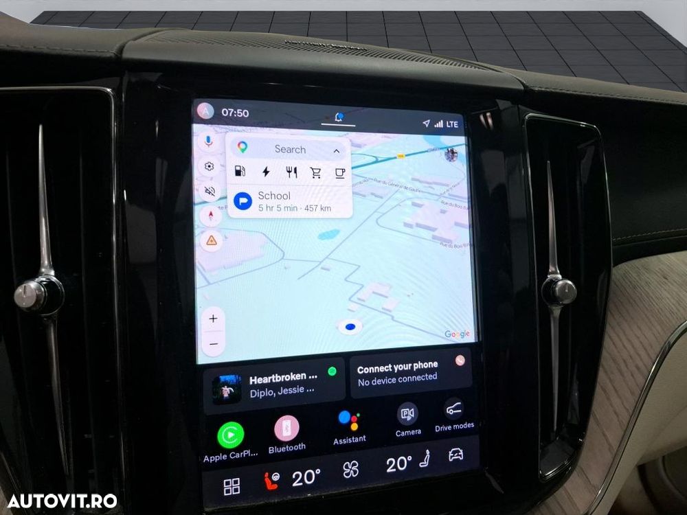 Volvo XC 60 Recharge T8 Twin Engine eAWD Inscription - 8