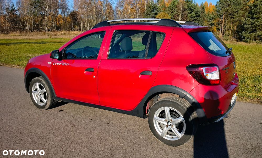 Dacia Sandero TCe 90 Laureate - 4