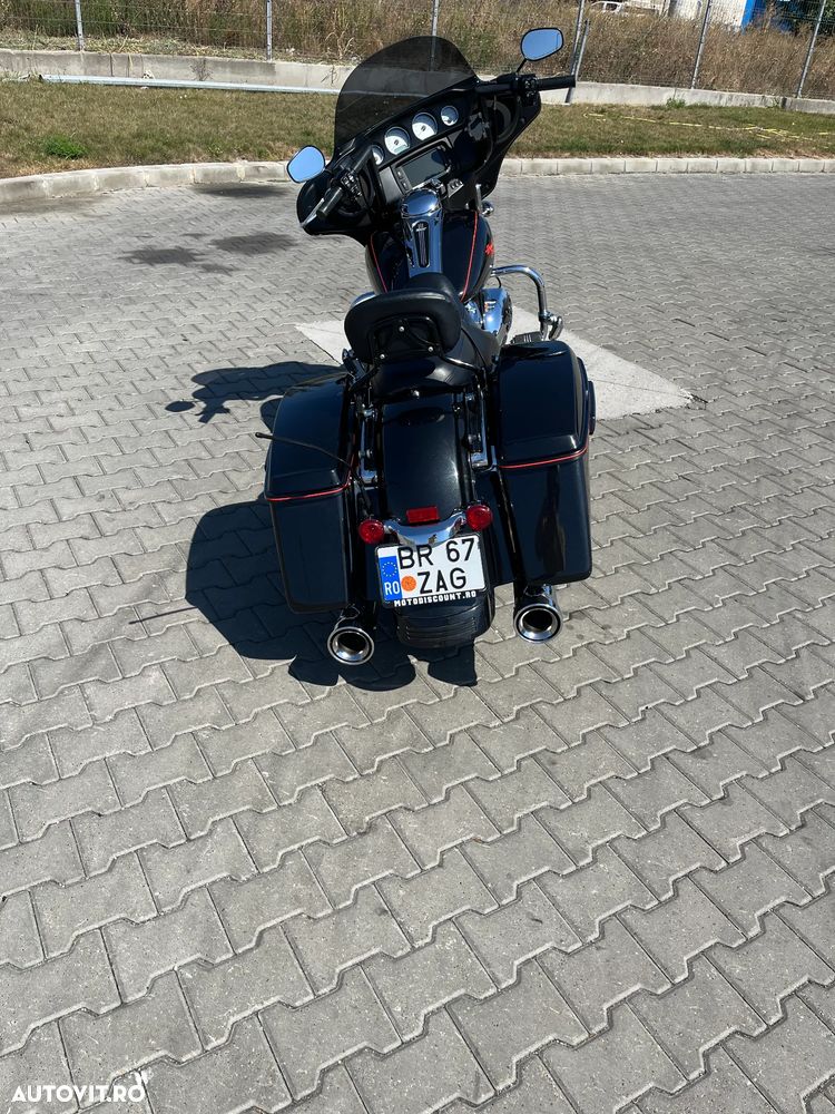 Harley-Davidson Street Glide - 4