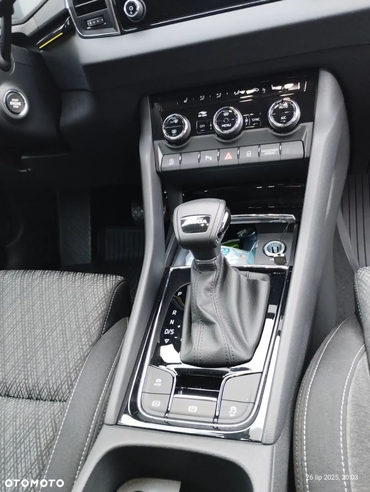 Skoda Karoq 1.5 TSI ACT Style DSG - 10