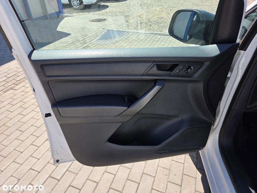 Volkswagen Caddy Maxi 2.0 TDI Comfortline - 8