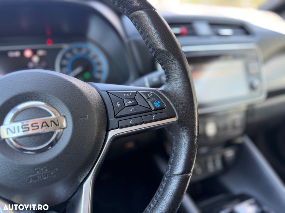 Nissan LEAF - 21