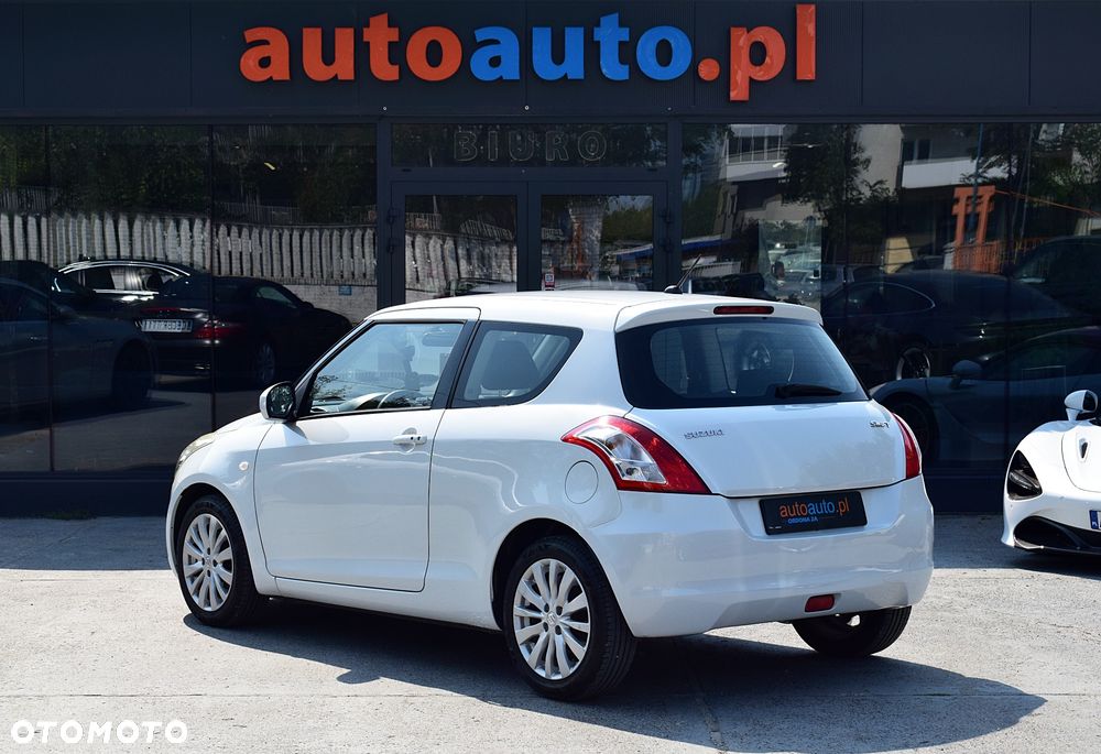 Suzuki Swift - 16