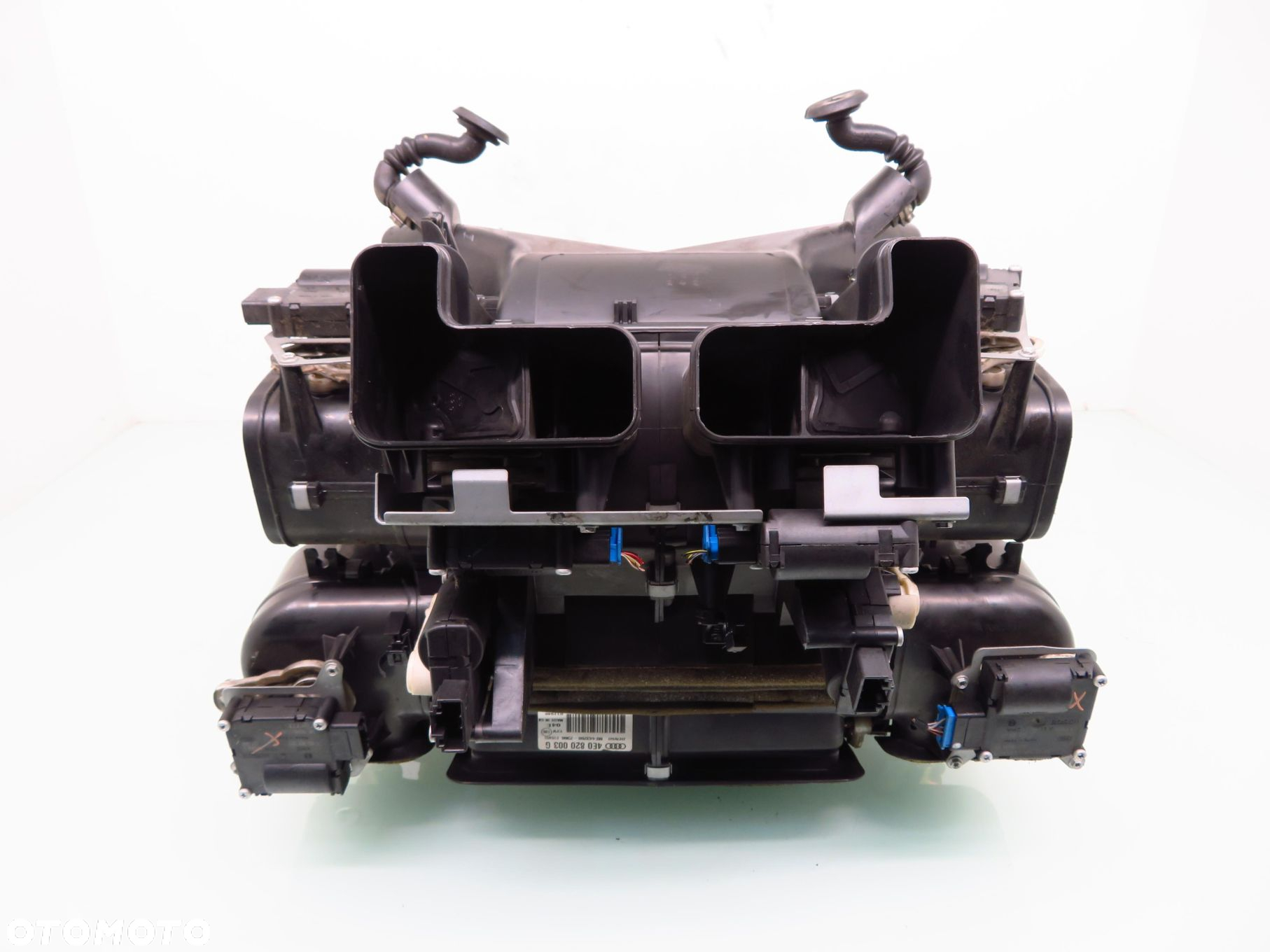 NAGRZEWNICA WODY AUDI A8 D3 4E0820003G 0132801323 - 7