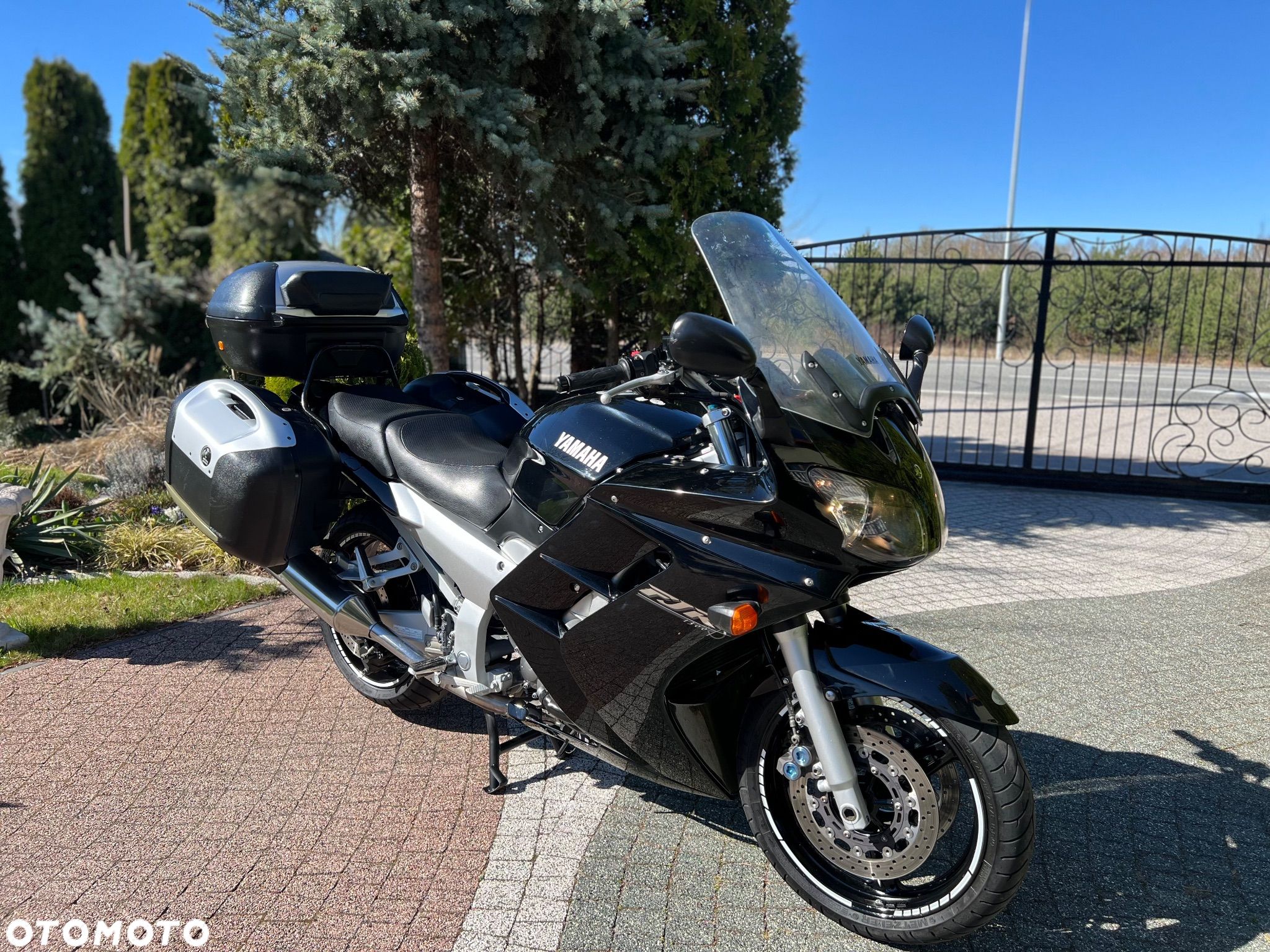 Yamaha FJR - 1