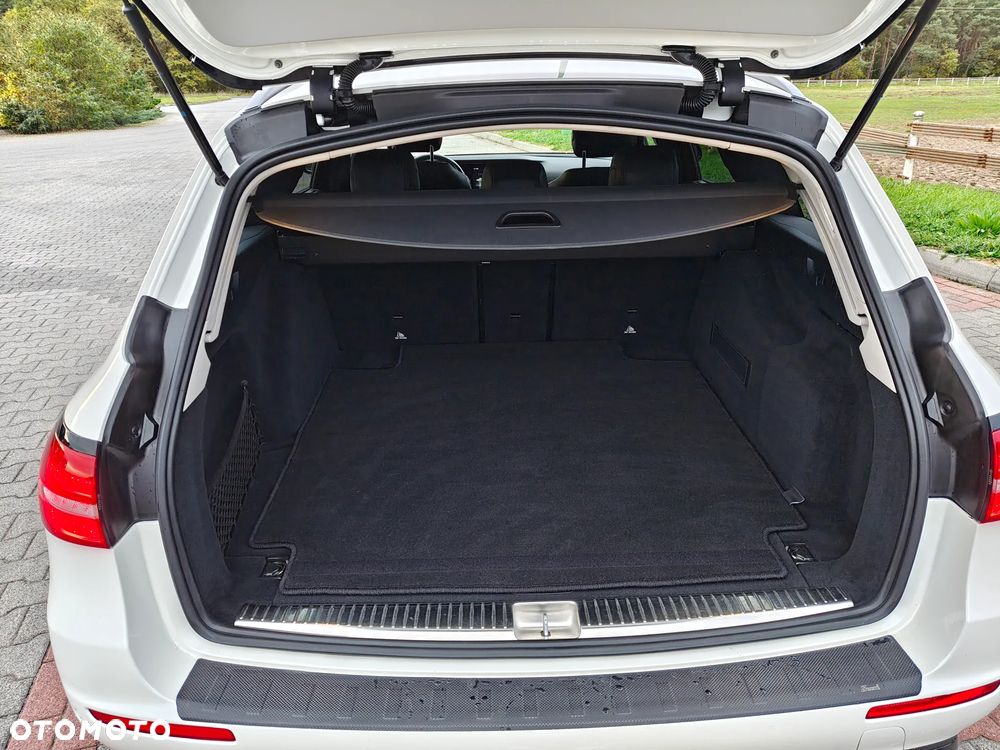 Mercedes-Benz Klasa E 300 d 9G-TRONIC - 9