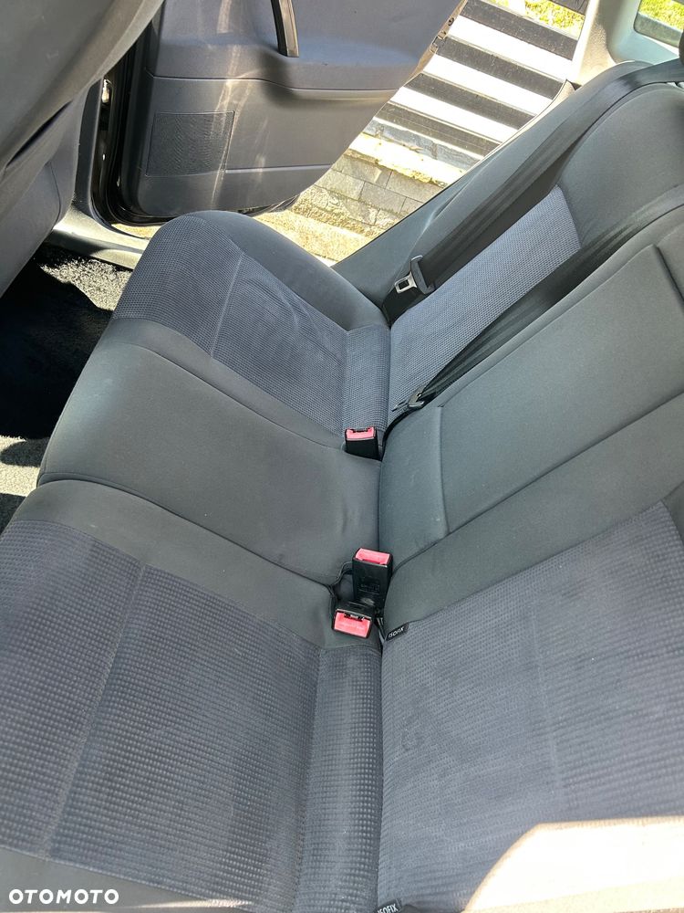Volkswagen Polo - 6
