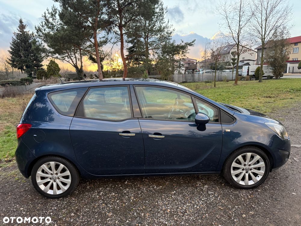 Opel Meriva 1.4 T Cosmo - 9