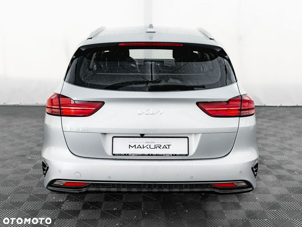 Kia Ceed 1.5 T-GDI M - 8
