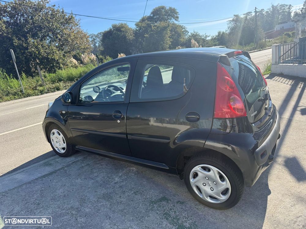 Peugeot 107 1.0 Black&Silver - 8