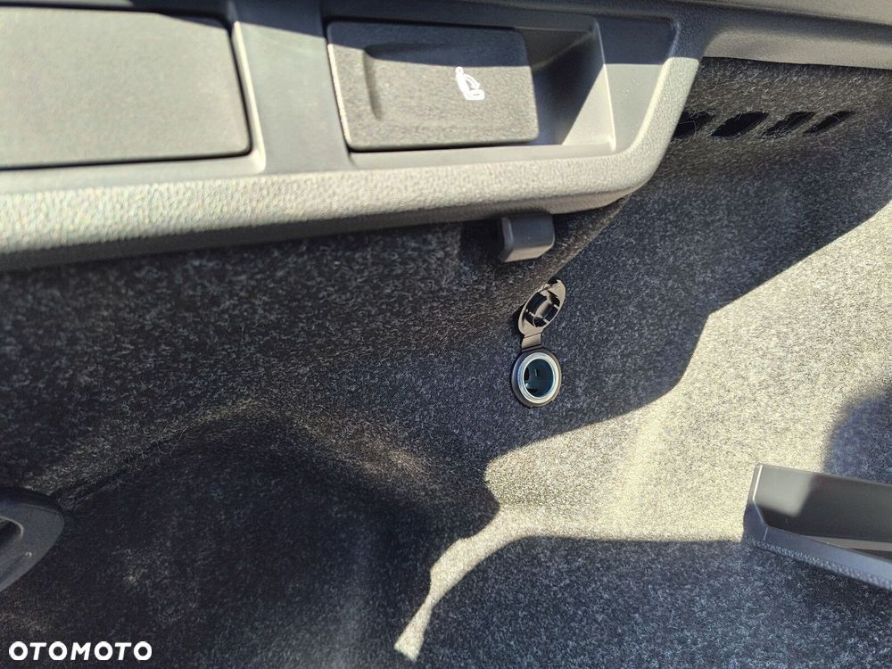 Skoda Octavia 2.0 TSI RS DSG - 19