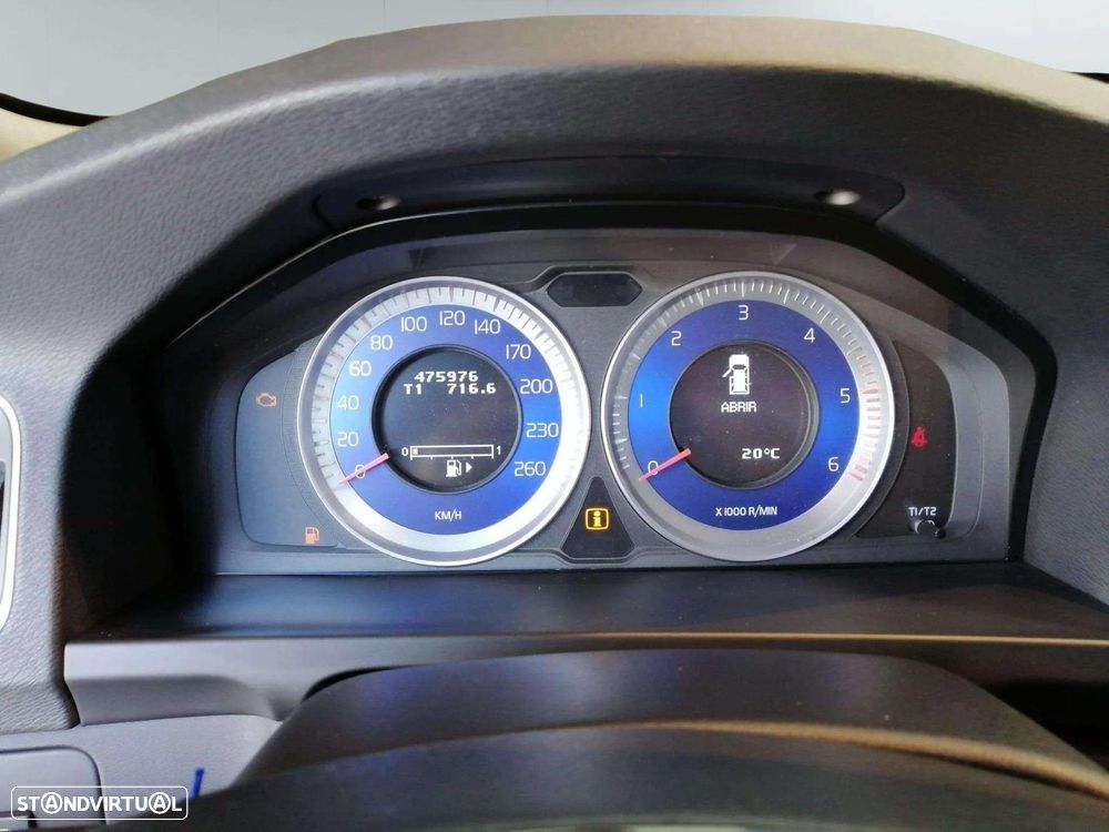 Volvo V60 - 14