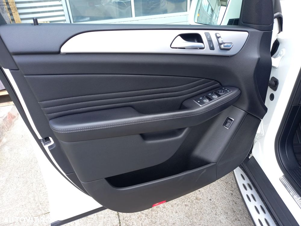 Mercedes-Benz GLE - 21