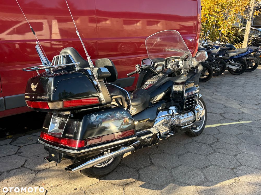 Honda GL - 23