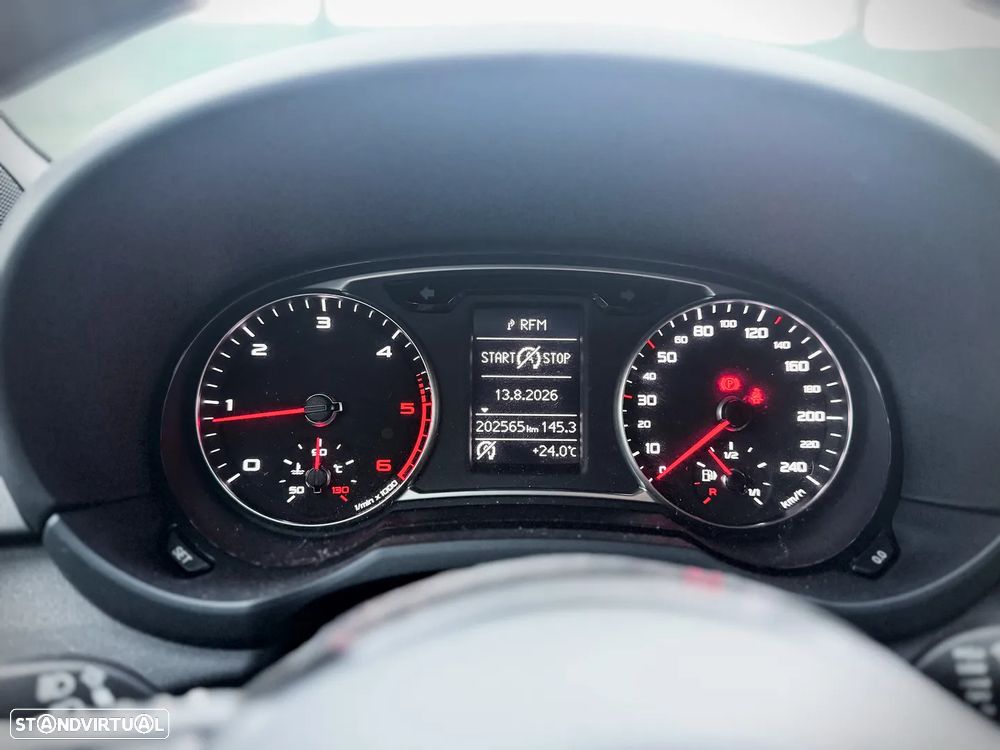 Audi A1 1.6 TDI S line edition - 12