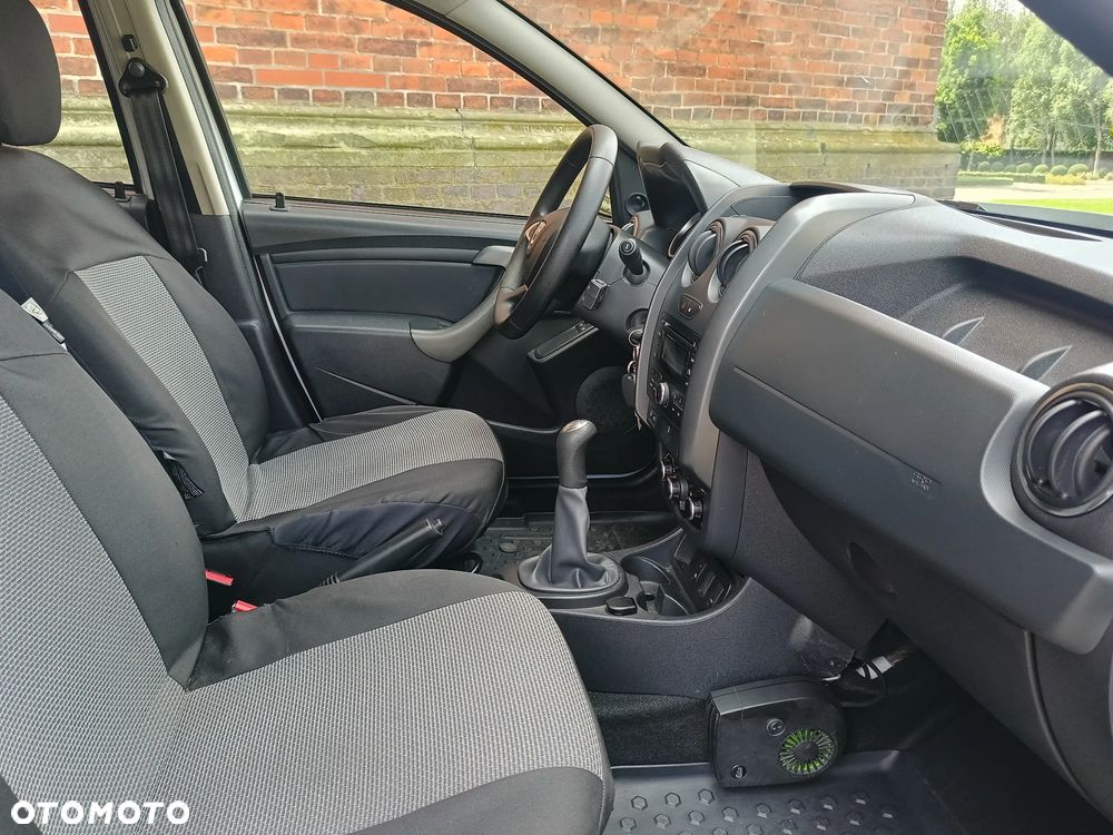Dacia Duster 1.6 SCe Open S&S - 8