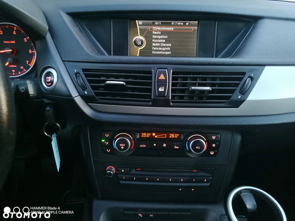 BMW X1 sDrive18i Sport Line - 16