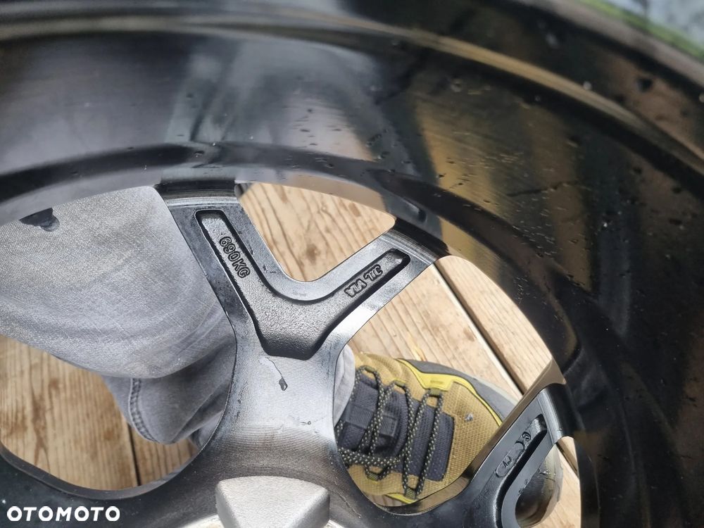 AUDI A3.A4,VW GOLF 7,SEAT LEON,CUPRA,SKODA KODIAQ 8X18 ET40 5X112 super - 7