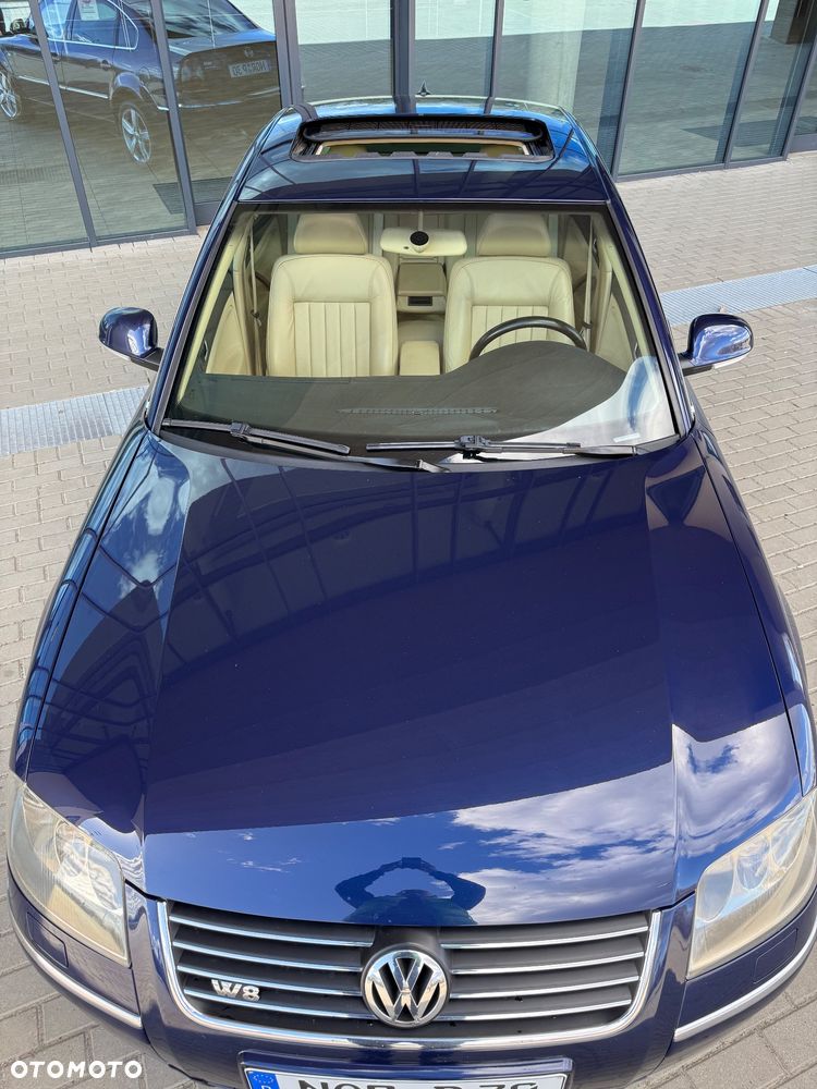 Volkswagen Passat - 13