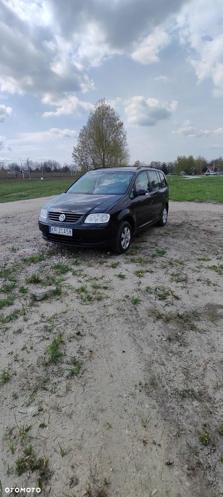 Volkswagen Touran 1.6 - 2