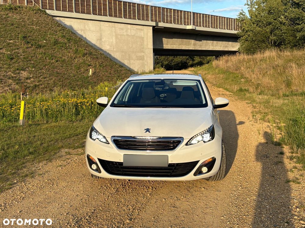Peugeot 308 1.6 BlueHDi Allure S&S - 8