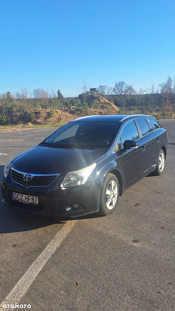 Toyota Avensis 1.8 Sol plus - 1