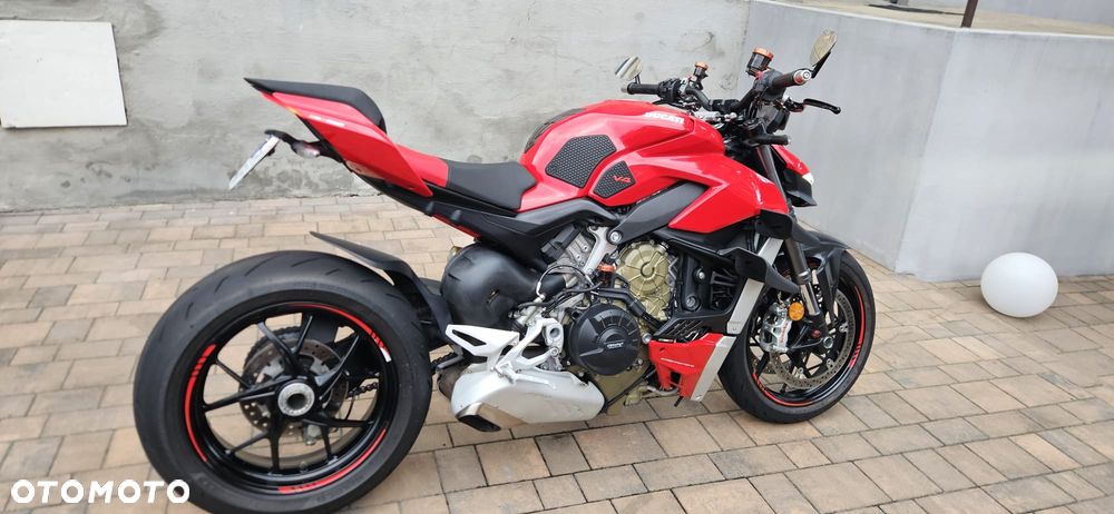 Ducati Streetfighter V4 - 9
