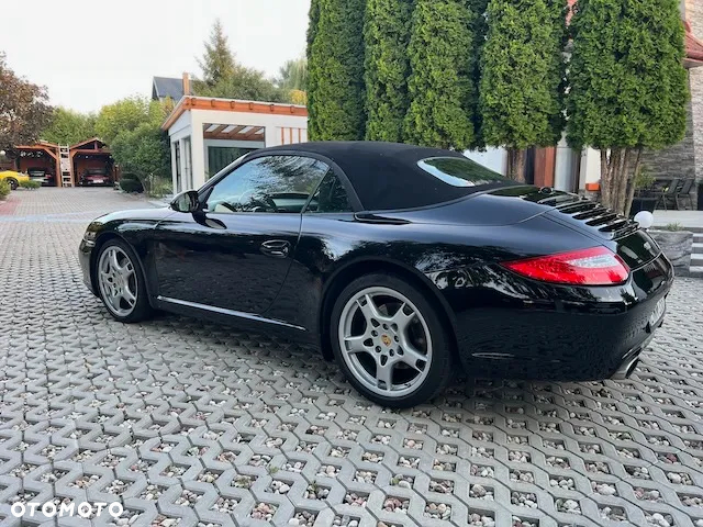 Porsche 911 Carrera Cabriolet PDK Black Edition - 4