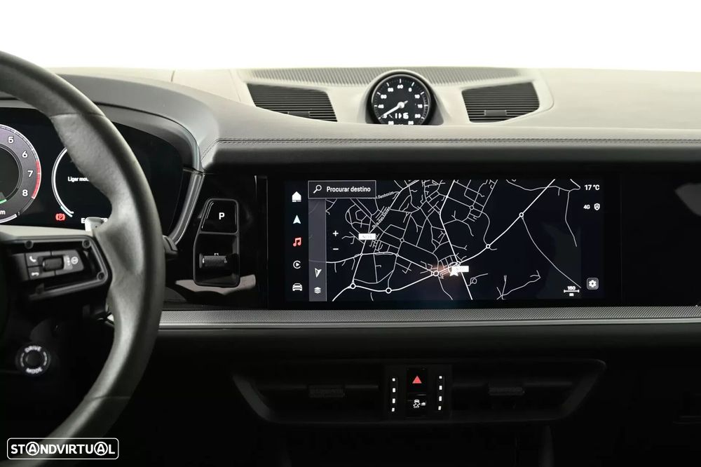 Porsche Cayenne - 25