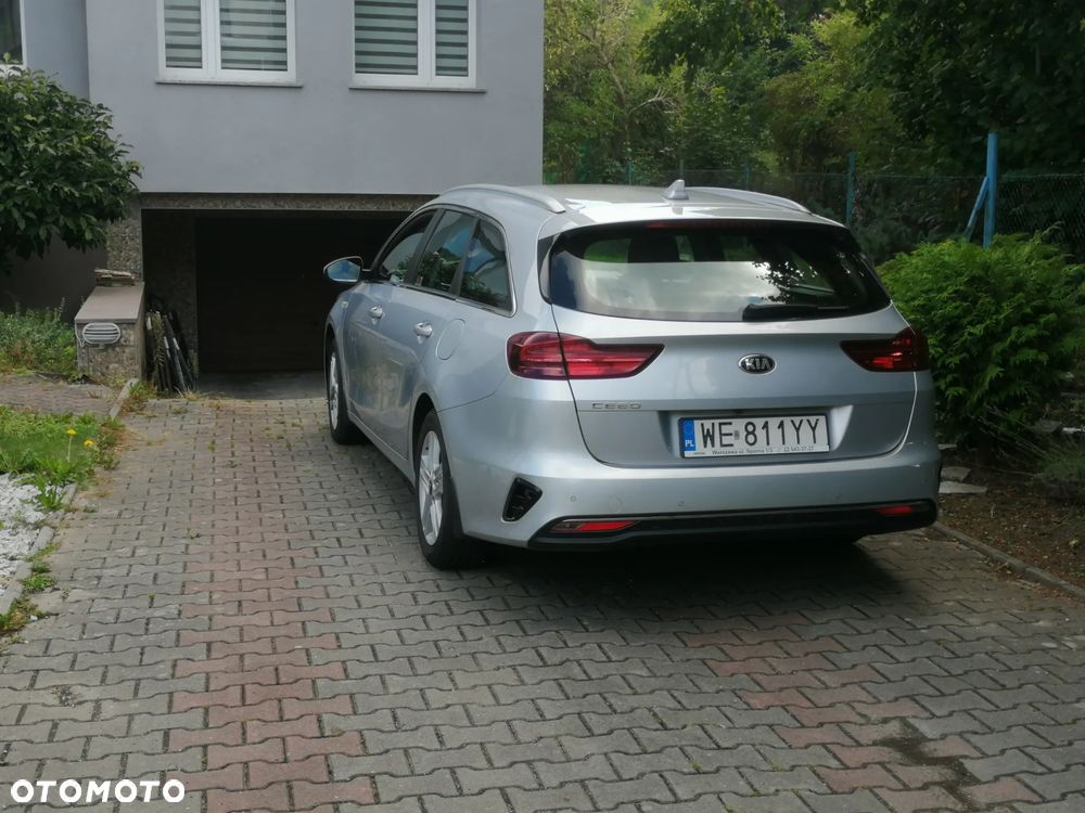 Kia Ceed 1.6 CRDi SCR L Business Line - 4