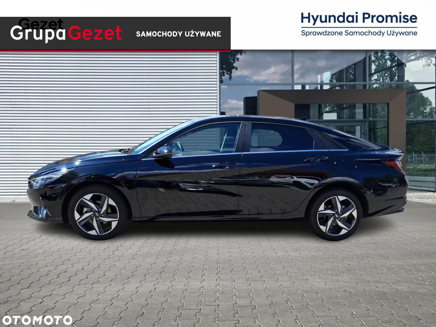 Hyundai Elantra - 2