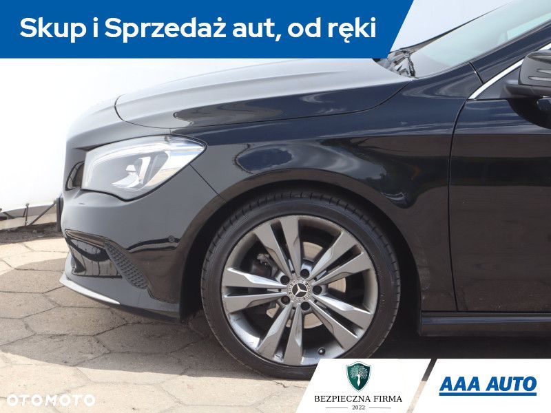 Mercedes-Benz CLA - 15