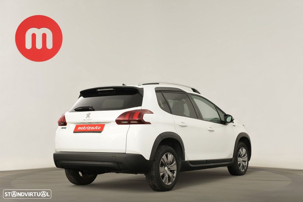 Peugeot 2008 1.2 PureTech Signature - 4