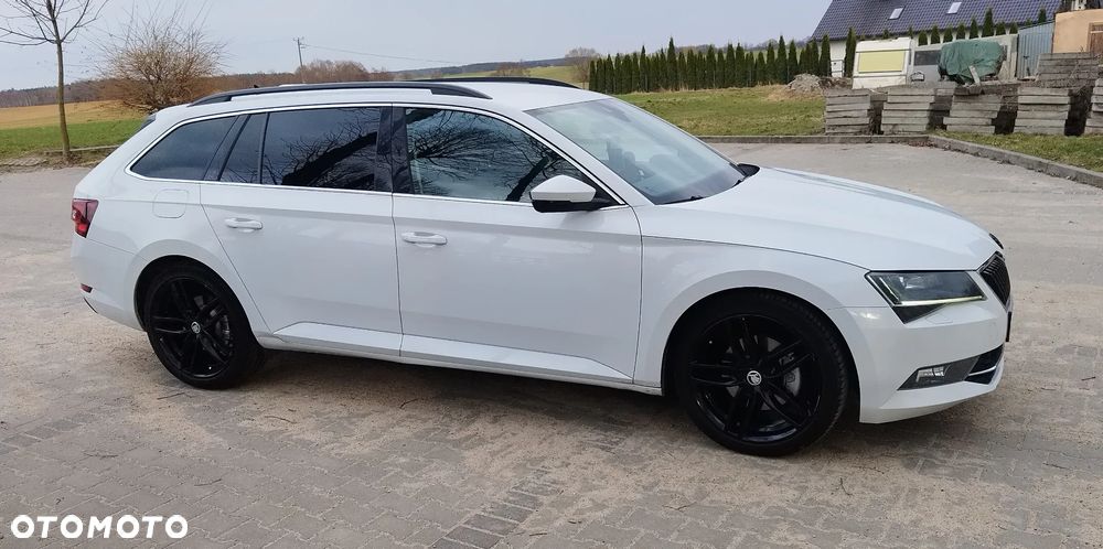 Skoda Superb 2.0 TDI DSG Style - 5