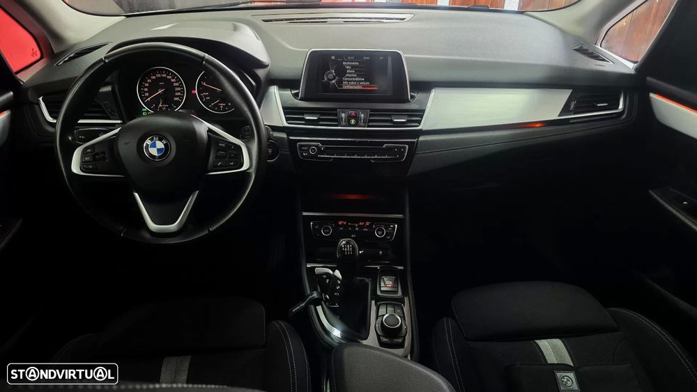 BMW 216 Active Tourer d Line Sport - 17