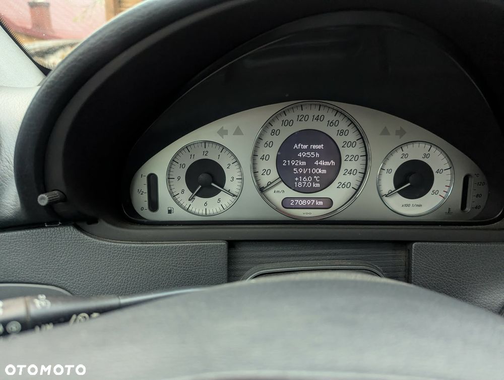 Mercedes-Benz CLK 270 CDI Avantgarde - 1