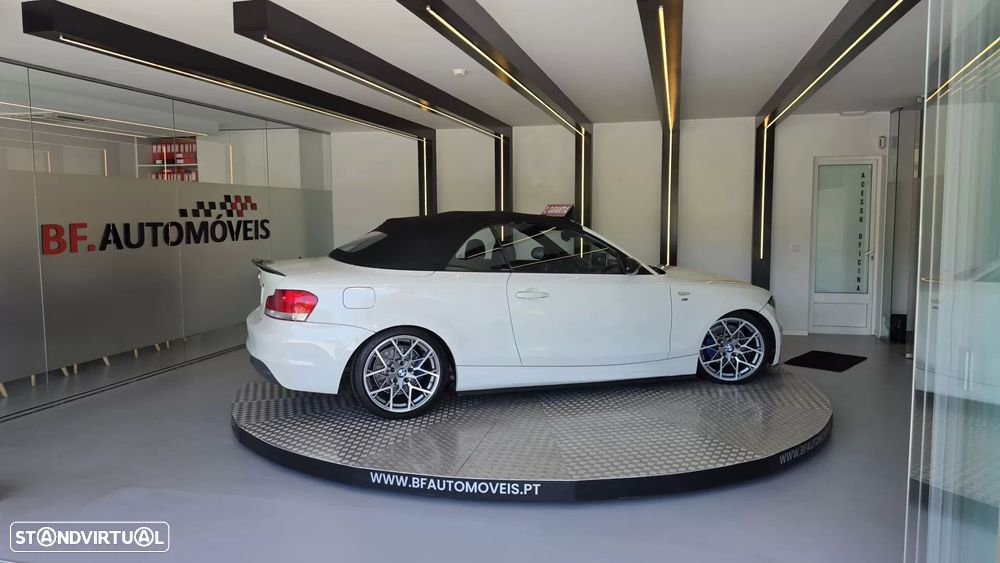 BMW 118 d Limited Edition Lifestyle c/ M Sport Pack - 8