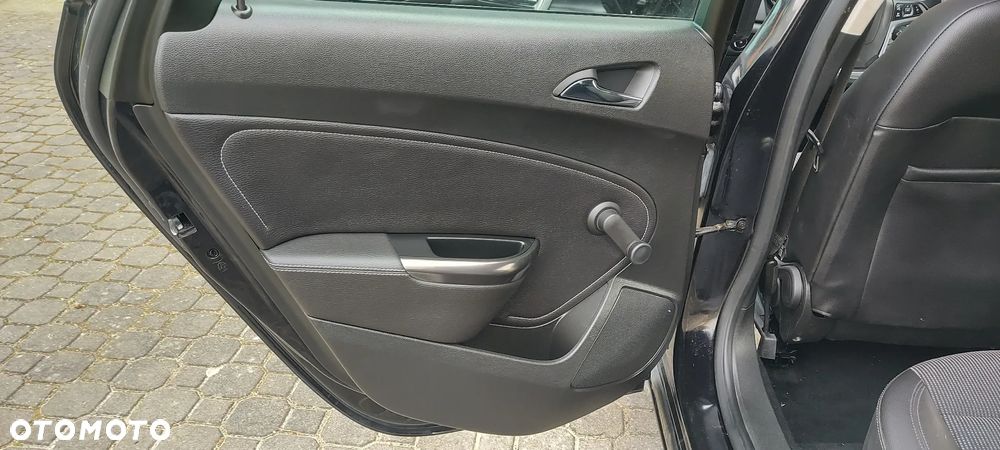 Opel Astra 1.6 Edition 111 Jahre - 17