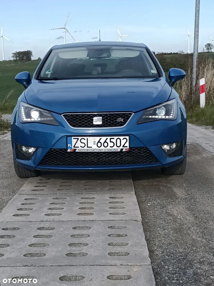 Seat Ibiza 2012 photo 2