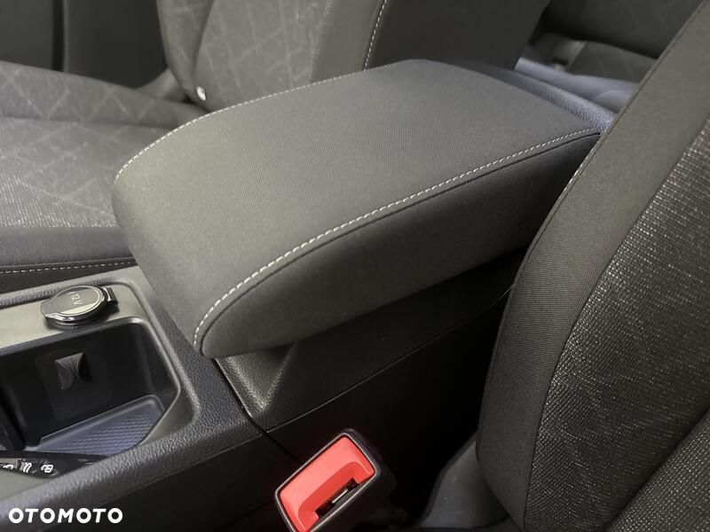 Volkswagen Golf - 18