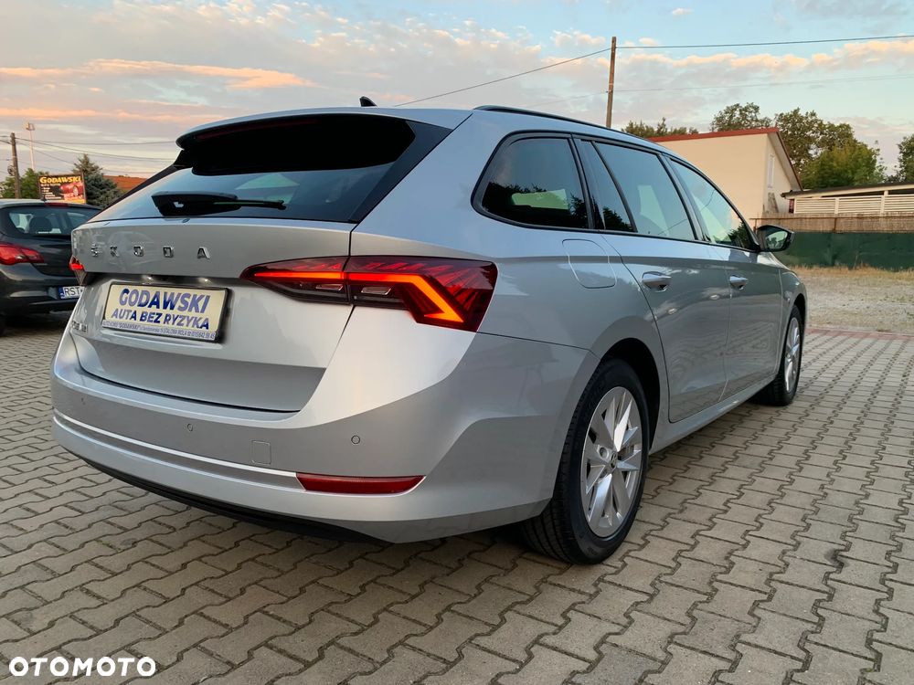 Skoda Octavia 1.5 TSI ACT Ambition - 6