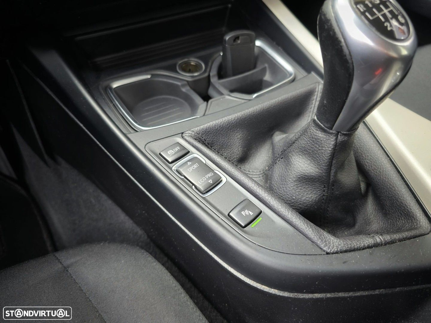 BMW 120 d Advantage - 24