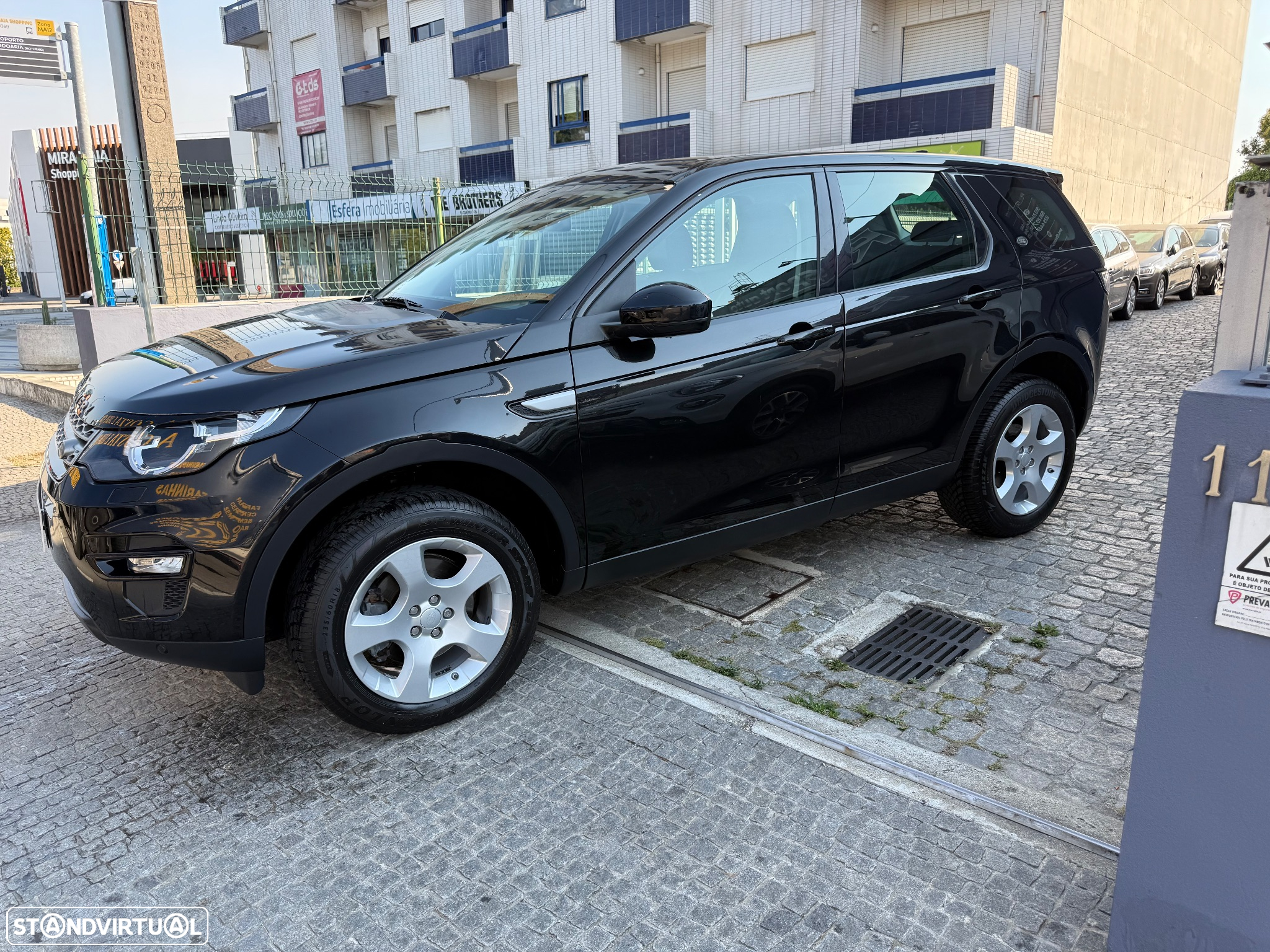 Land Rover Discovery Sport 2.0 eD4 HSE Luxury - 7