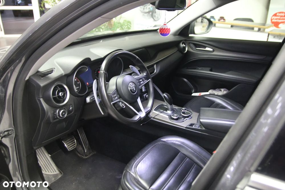 Alfa Romeo Stelvio 2.0 Turbo First Edition Q4 - 7