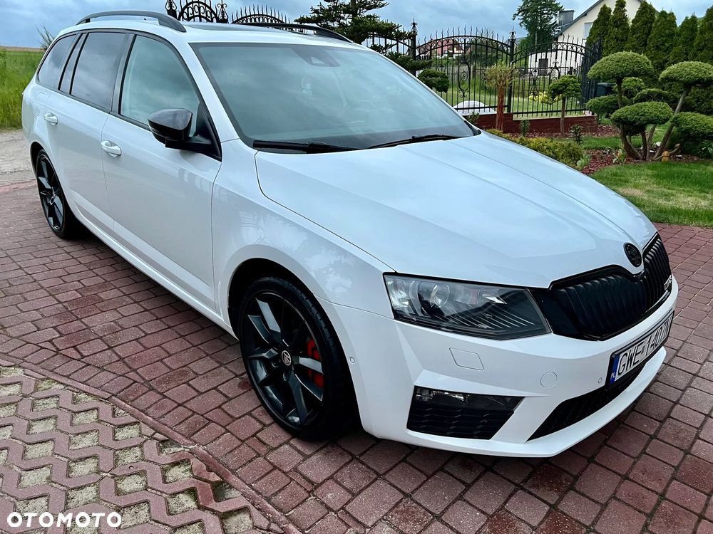 Skoda Octavia 2.0 TDI DSG RS - 2