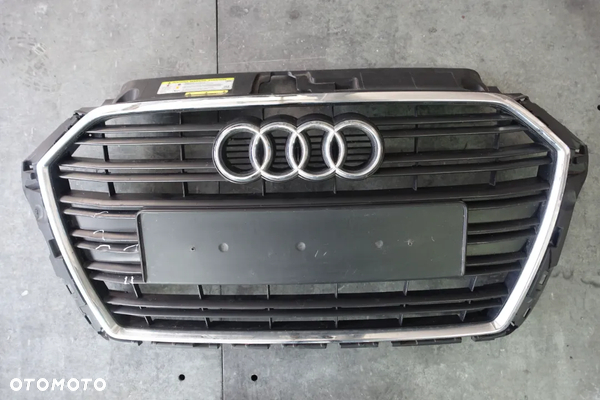 ATRAPA GRILL AUDI A3 8V3 LIFT