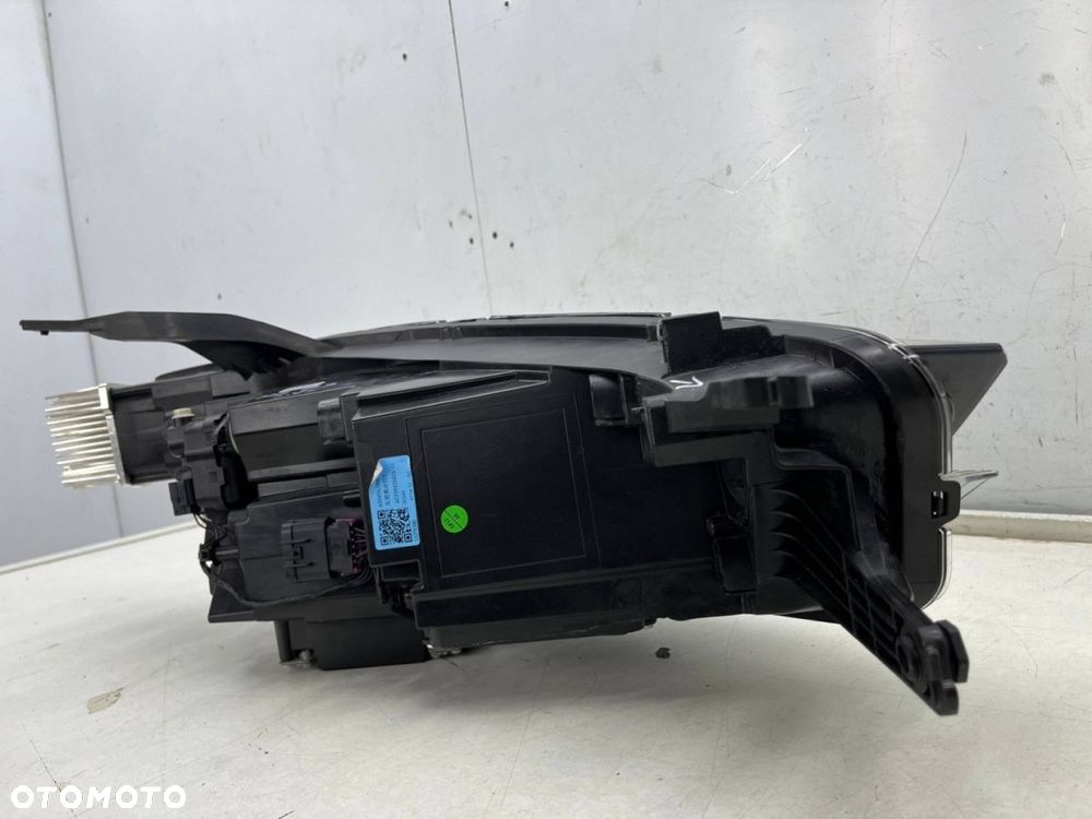 Lampa reflektor MG ZS lift 19r.- MG ZS EV lift 21r.- LEWA przednia full LED lewy przód 11 pin EUROPA - 15